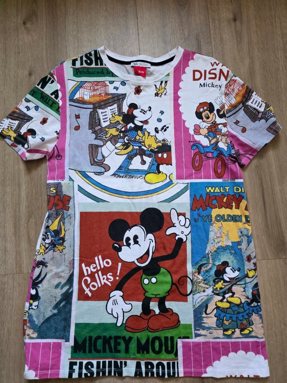 Zara Disney collage dress Small